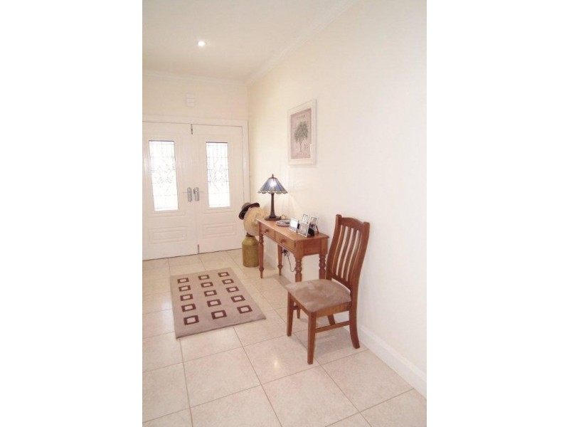 21 Dussin Street, Griffith NSW 2680