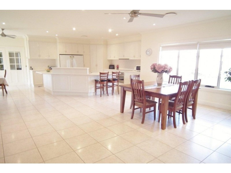 21 Dussin Street, Griffith NSW 2680