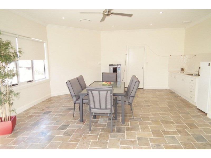 21 Dussin Street, Griffith NSW 2680