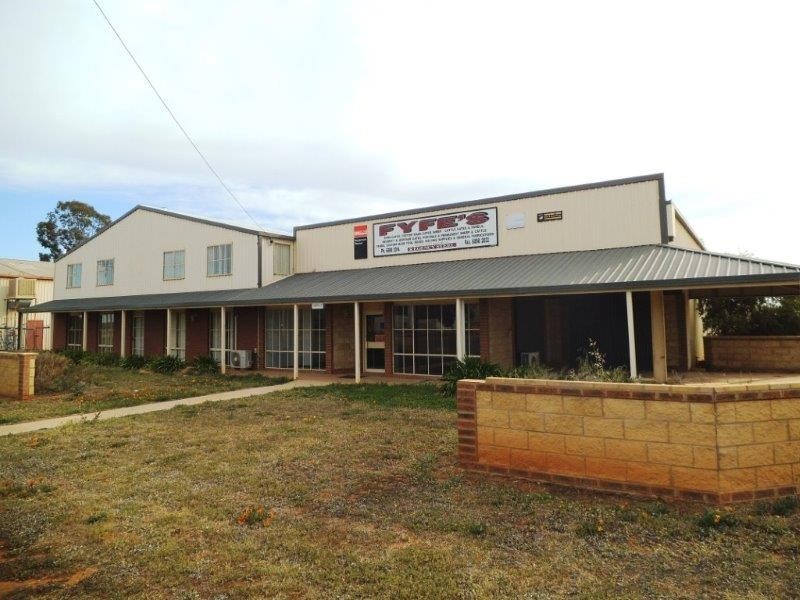 114-116 Canada Street, Lake Cargelligo NSW 2672