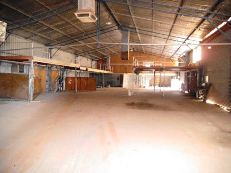 114-116 Canada Street, Lake Cargelligo NSW 2672