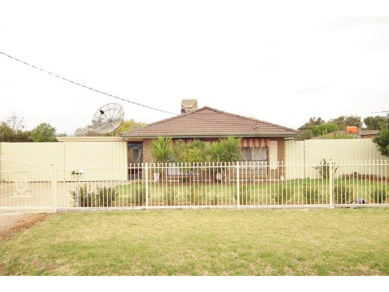 17 Harward Road, Griffith NSW 2680