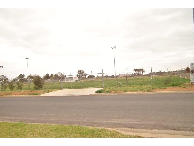 17 Harward Road, Griffith NSW 2680