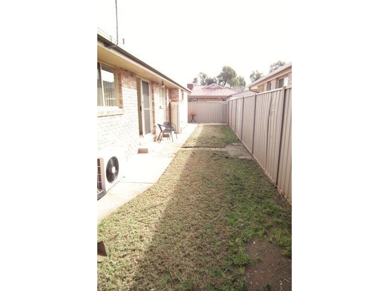 2A Fonte Place, Griffith NSW 2680