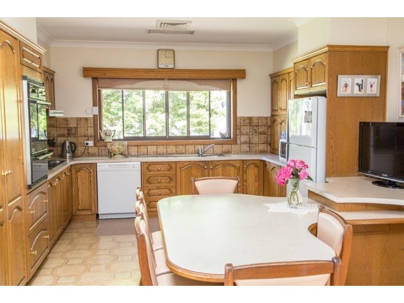 34 Doolan Crescent, Griffith NSW 2680