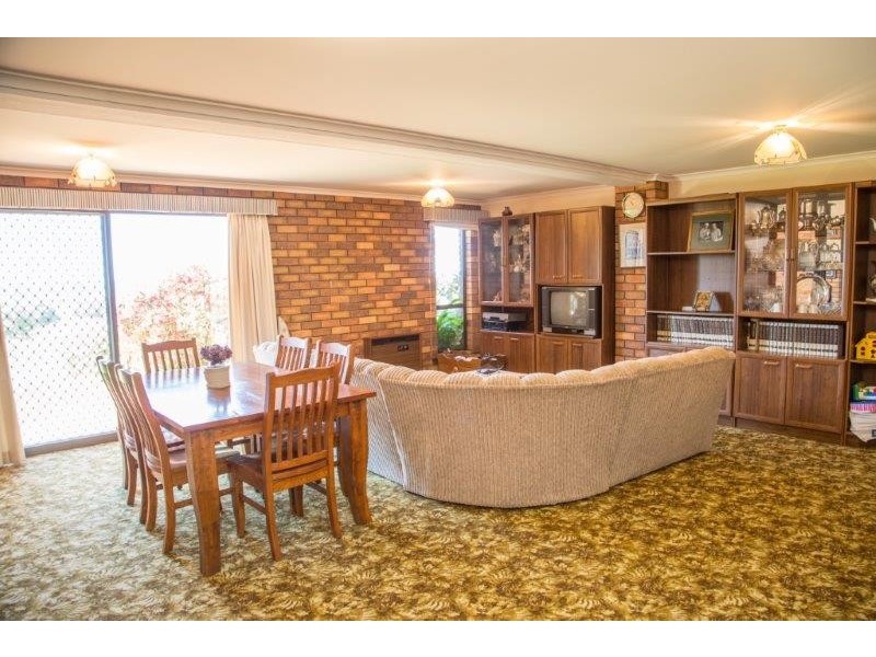 34 Doolan Crescent, Griffith NSW 2680