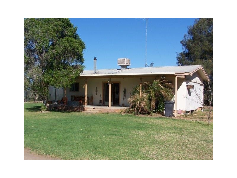 11 Bencubbin Ave, Coleambally NSW 2707
