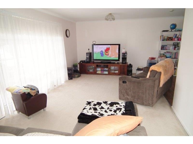 33 Wilga Street, Hanwood NSW 2680