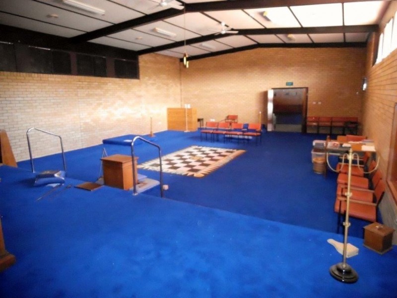 6 and 6A Gratton Street, Hillston NSW 2675