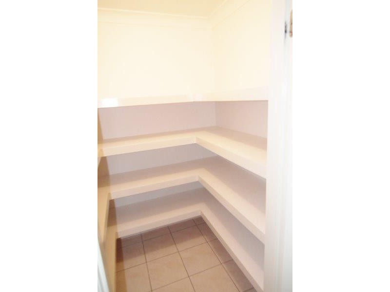 1A Montrose Drive, Griffith NSW 2680