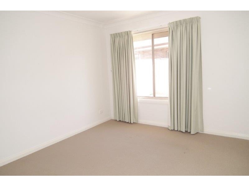 1A Montrose Drive, Griffith NSW 2680