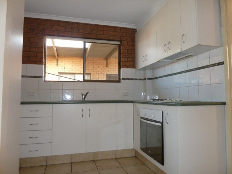 4/438 Banna Lane, Griffith NSW 2680