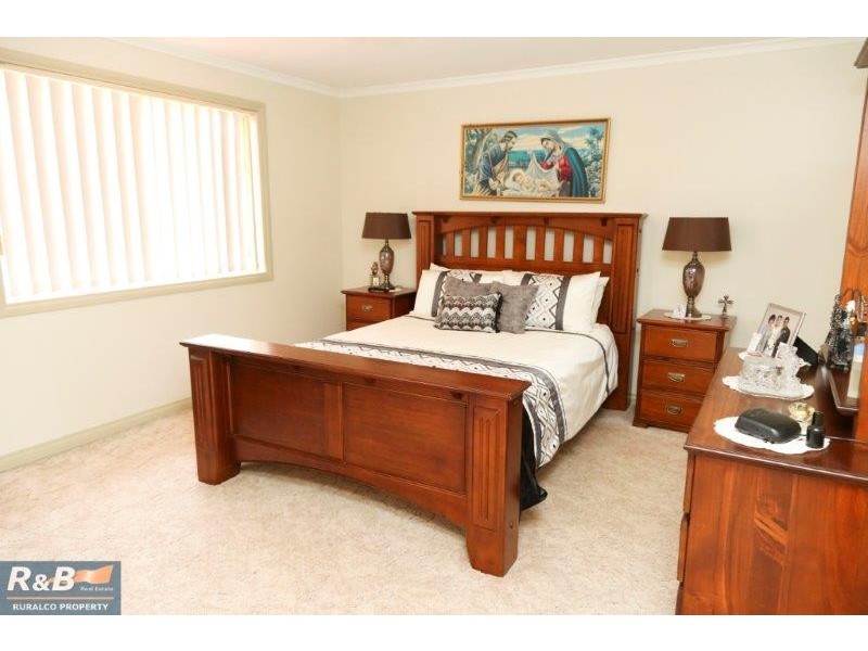 175-177 Clifton Boulevard, Griffith NSW 2680