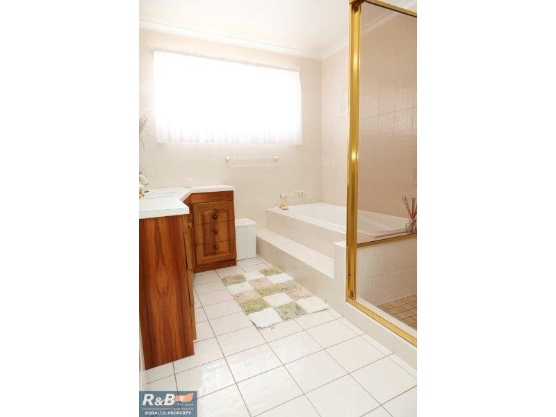 175-177 Clifton Boulevard, Griffith NSW 2680