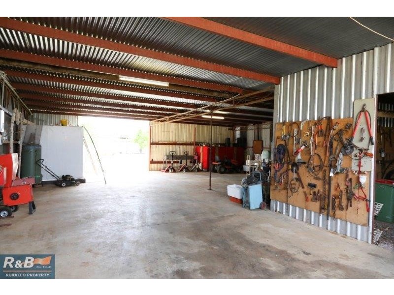 175-177 Clifton Boulevard, Griffith NSW 2680