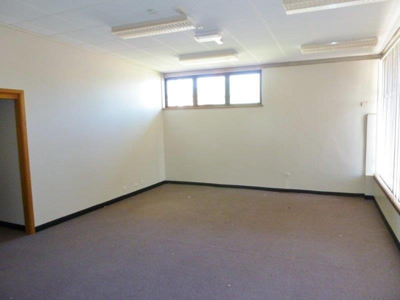 190 High Street, Hillston NSW 2675