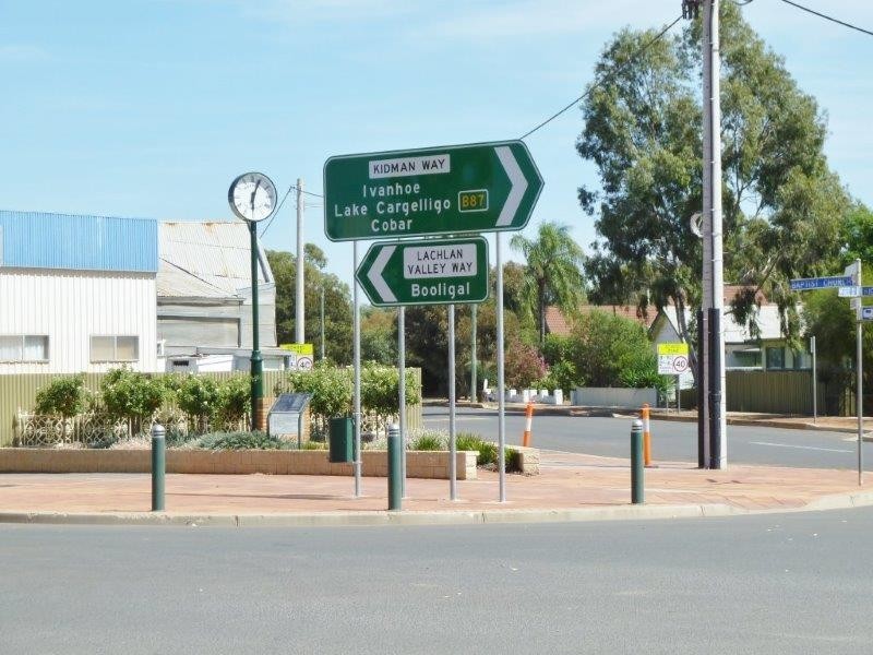 190 High Street, Hillston NSW 2675