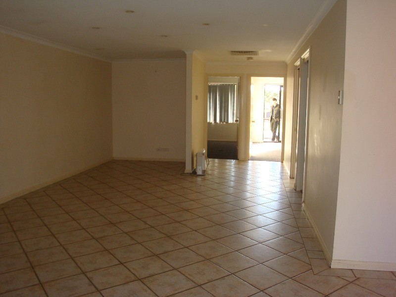 1/20 Olympic Street, Griffith NSW 2680