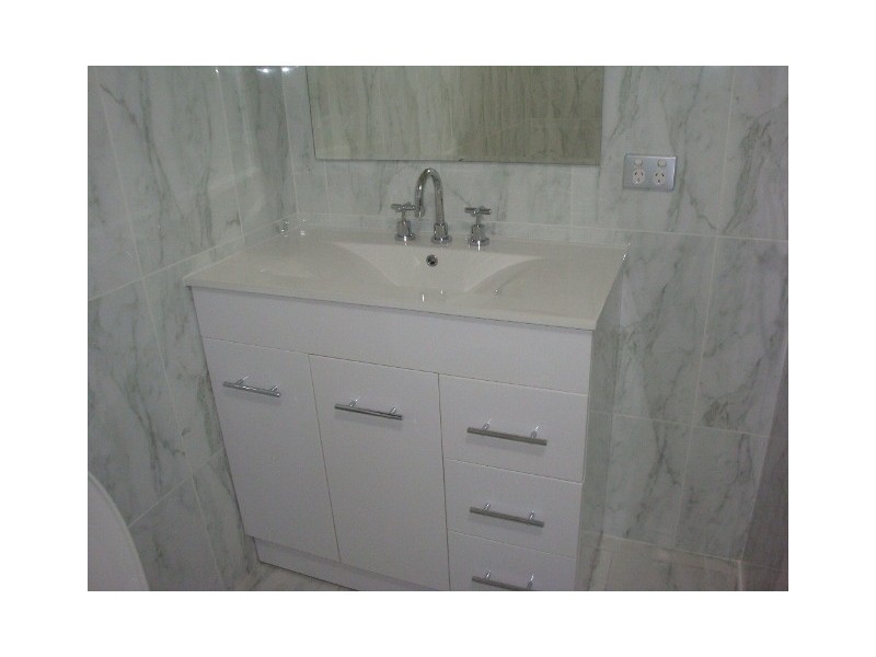 2/192 YAMBIL STREET, Griffith NSW 2680