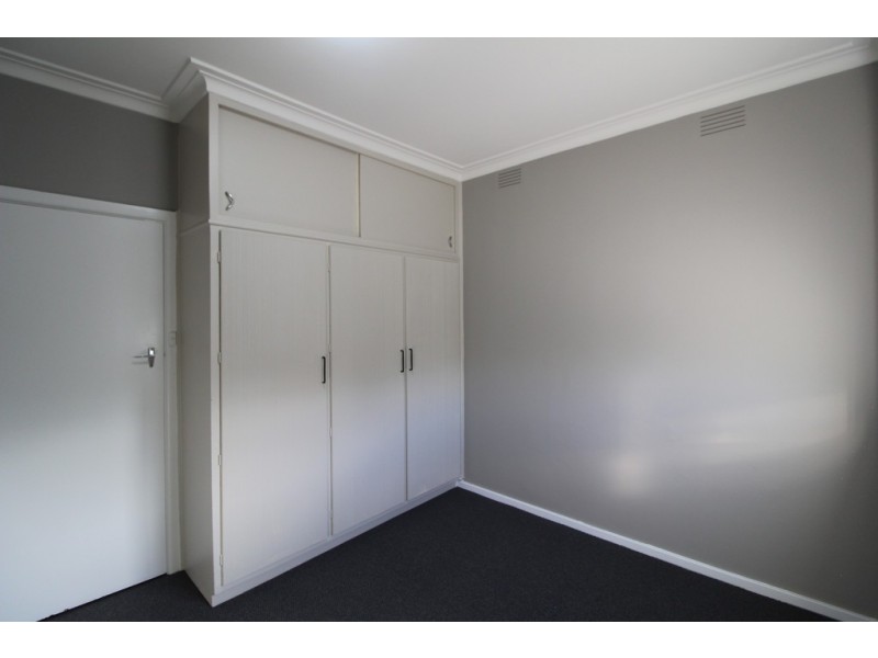 2/268 Banna Lane, Griffith NSW 2680