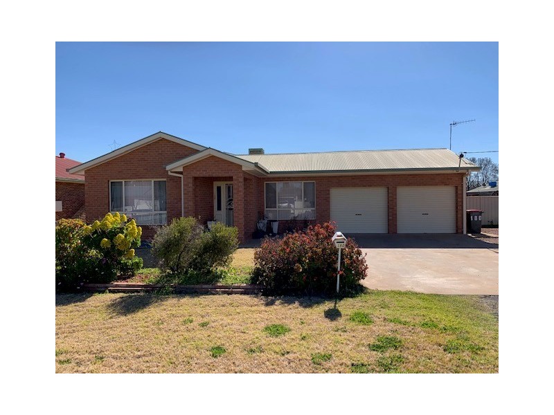 180 ERSKINE ROAD, Griffith NSW 2680