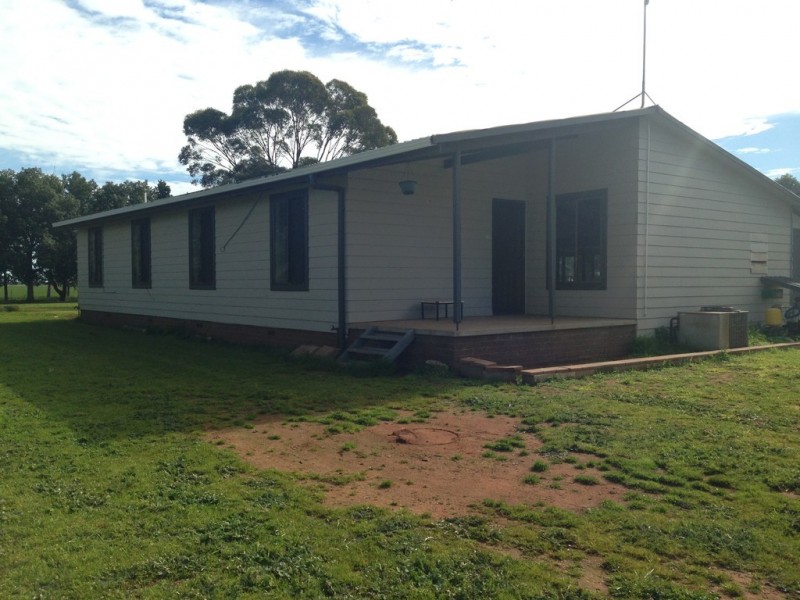 Brobenah NSW 2705