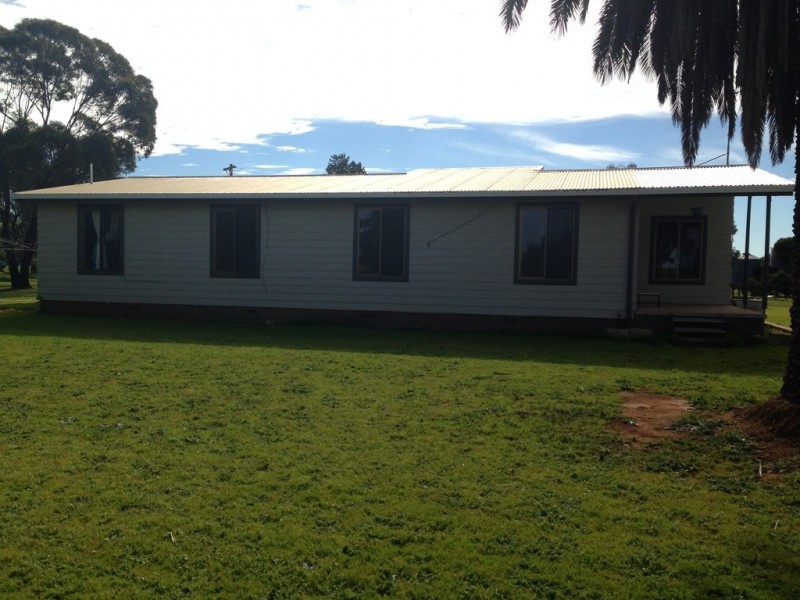 Brobenah NSW 2705