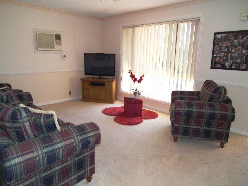 18B Robrick Close, Griffith NSW 2680