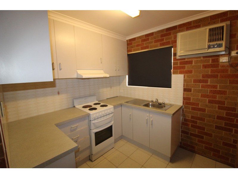 1/41 Coolah Street, Griffith NSW 2680