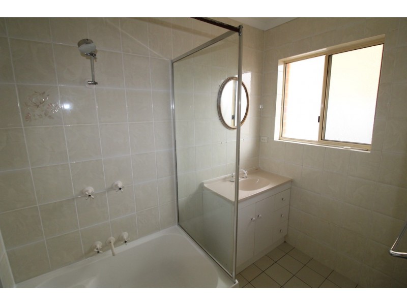 1/41 Coolah Street, Griffith NSW 2680