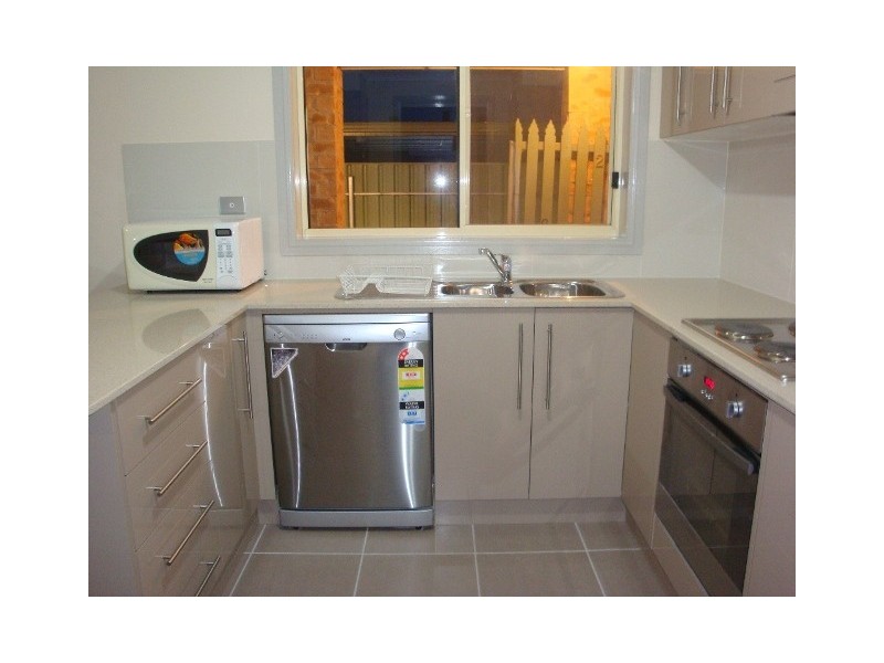 2/192 YAMBIL ST, Griffith NSW 2680