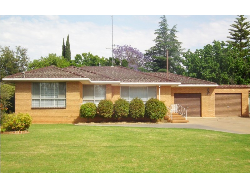 32 Blumer Avenue, Griffith NSW 2680