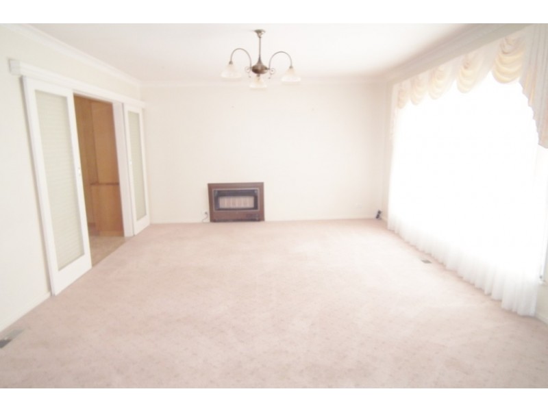 32 Blumer Avenue, Griffith NSW 2680