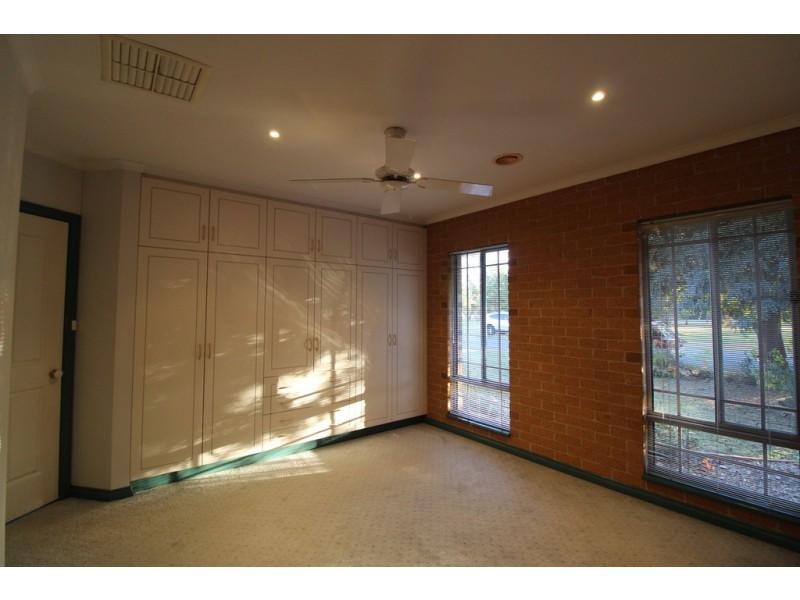 1 Fonte Place, Griffith NSW 2680