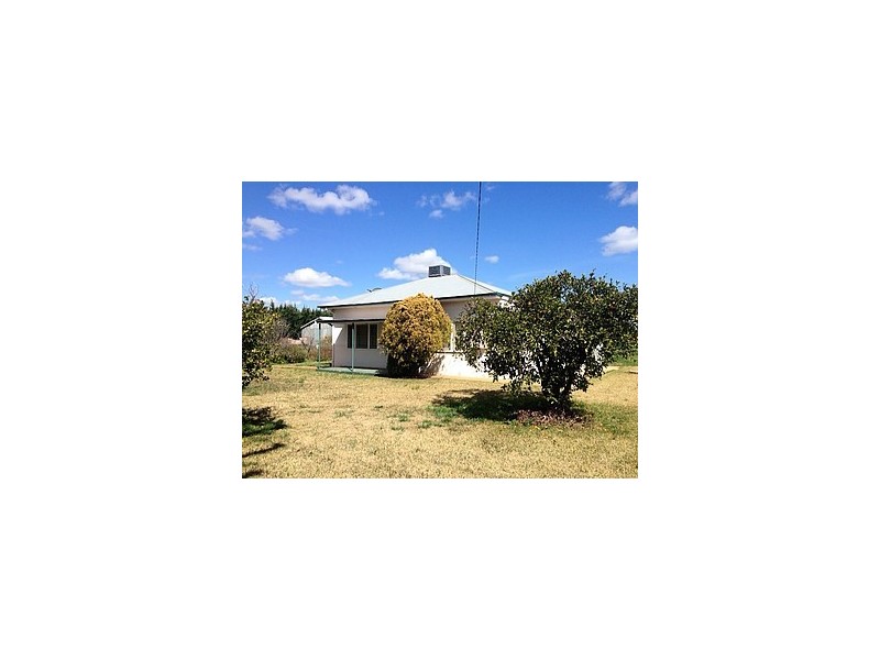 864 Holt Road, Griffith NSW 2680
