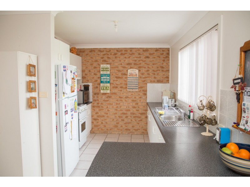 2/26 Dickson Road, Griffith NSW 2680