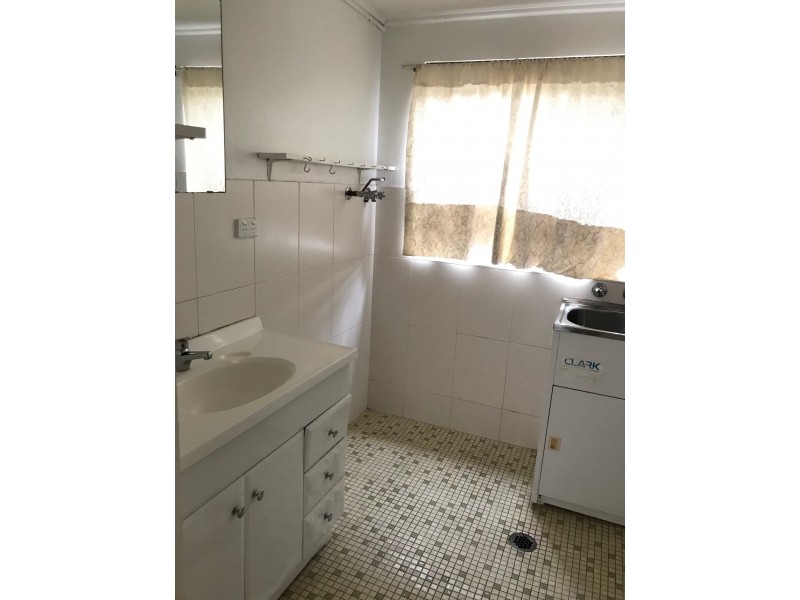 2/50 Binya Street, Griffith NSW 2680