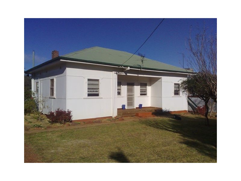 8 BRINGAN STREET, Griffith NSW 2680