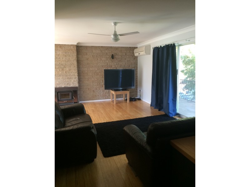76 ROSS CRESCENT, Griffith NSW 2680