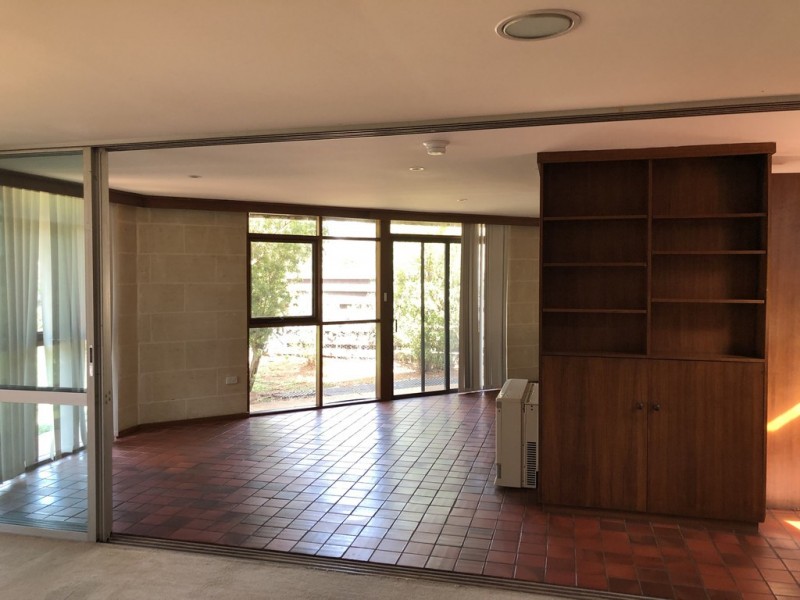 9 Foster Place, Griffith NSW 2680