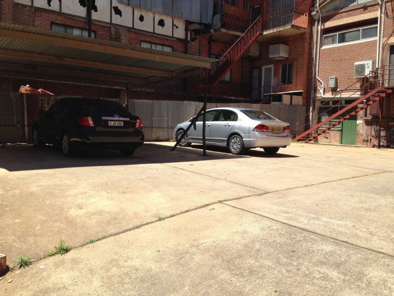 2/20 OLYMPIC STREET, Griffith NSW 2680