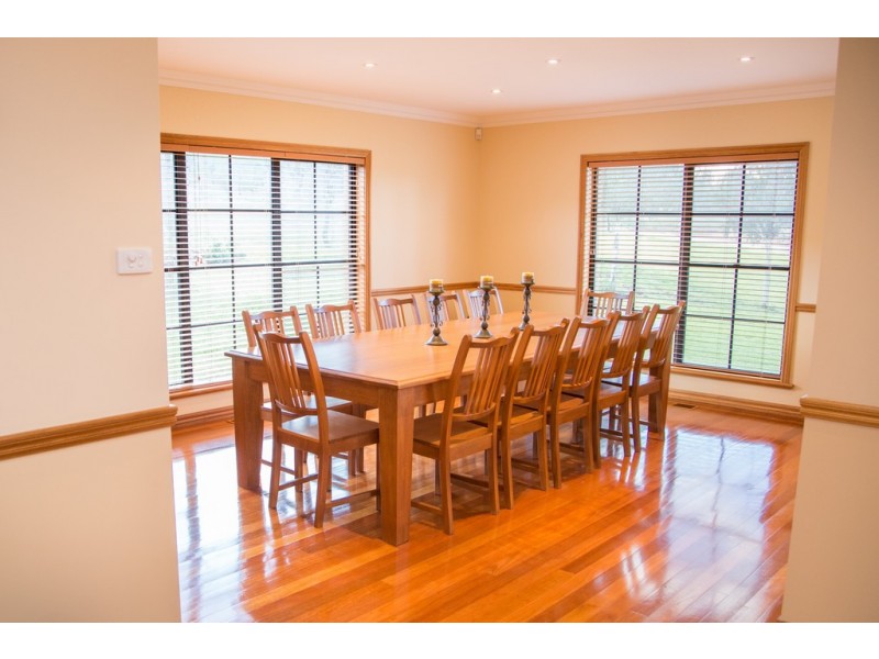 34 Nicholls Street, Griffith NSW 2680