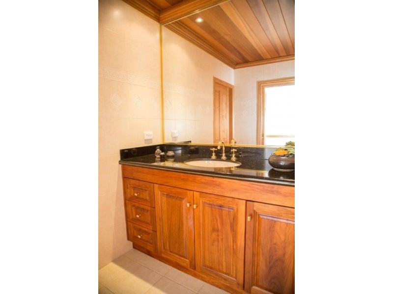 34 Nicholls Street, Griffith NSW 2680