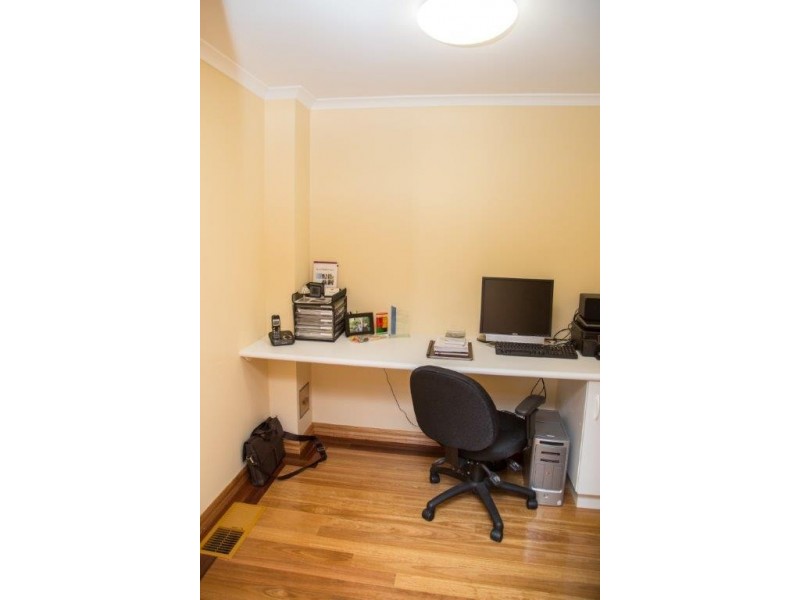 34 Nicholls Street, Griffith NSW 2680