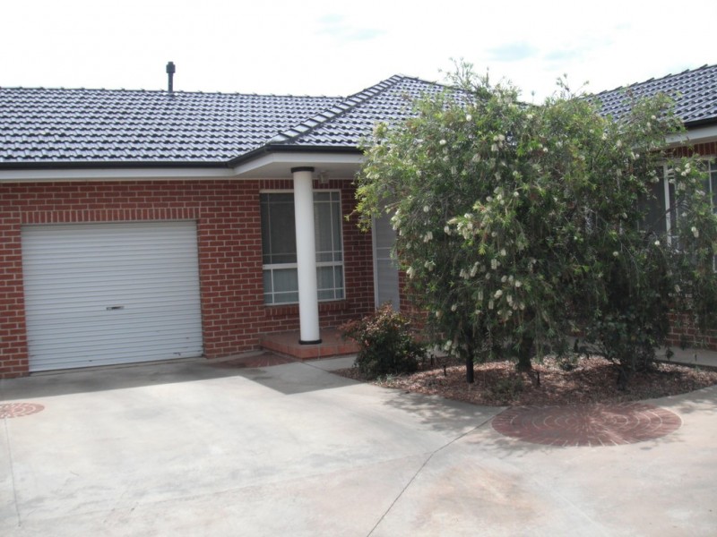 1/5-7 Belford Road, Griffith NSW 2680