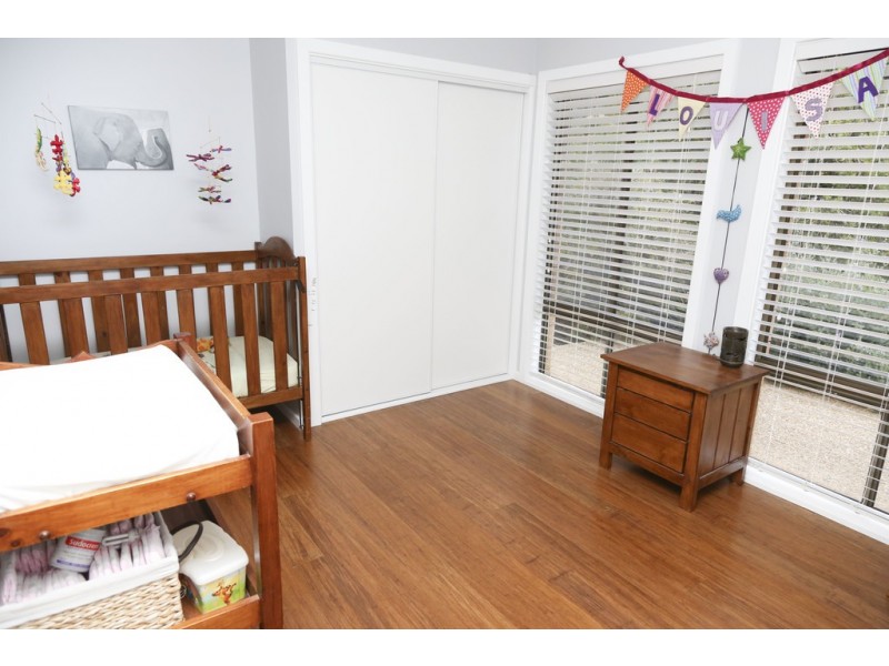 24 Holmes Crescent, Griffith NSW 2680