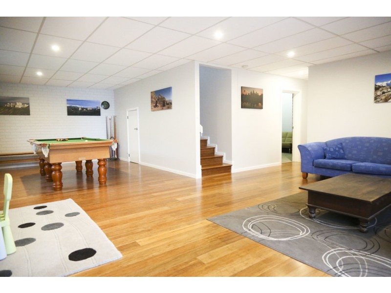 24 Holmes Crescent, Griffith NSW 2680