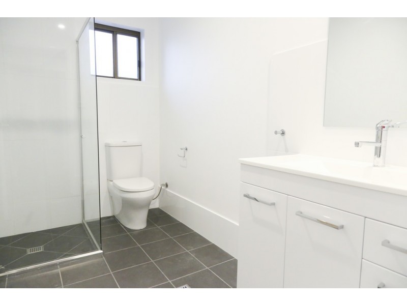 24 Holmes Crescent, Griffith NSW 2680