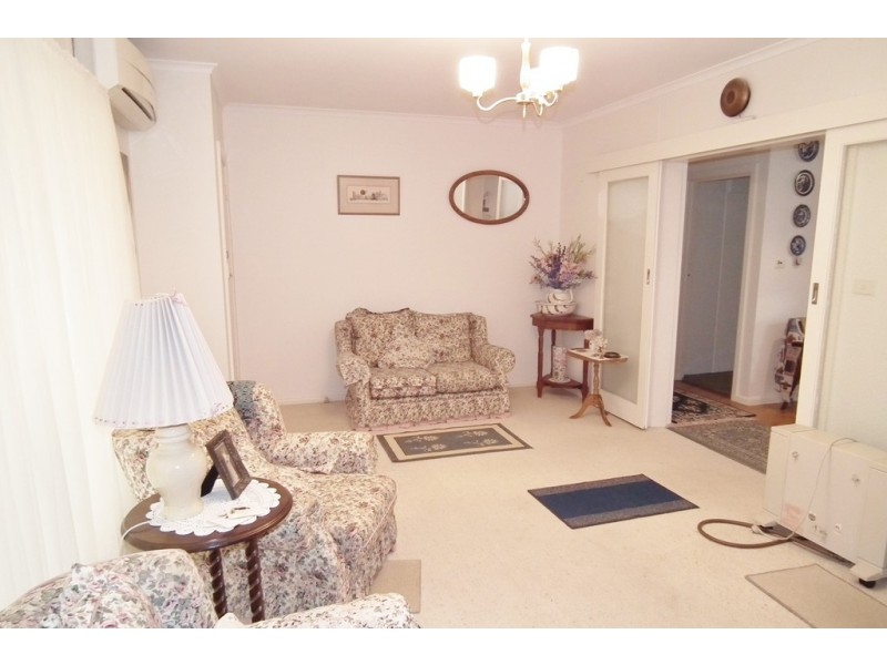 513 Mirrool Avenue, Yenda NSW 2681