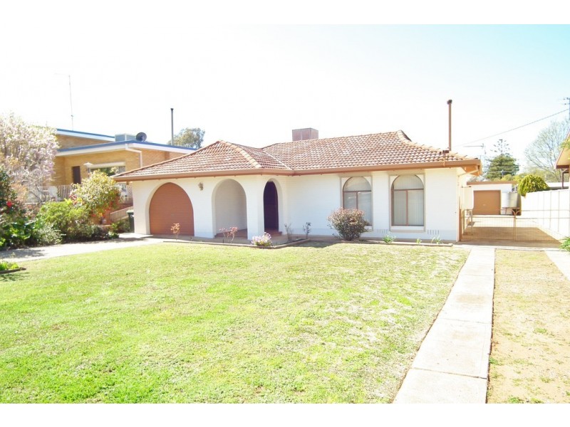 29 Blumer Avenue, Griffith NSW 2680